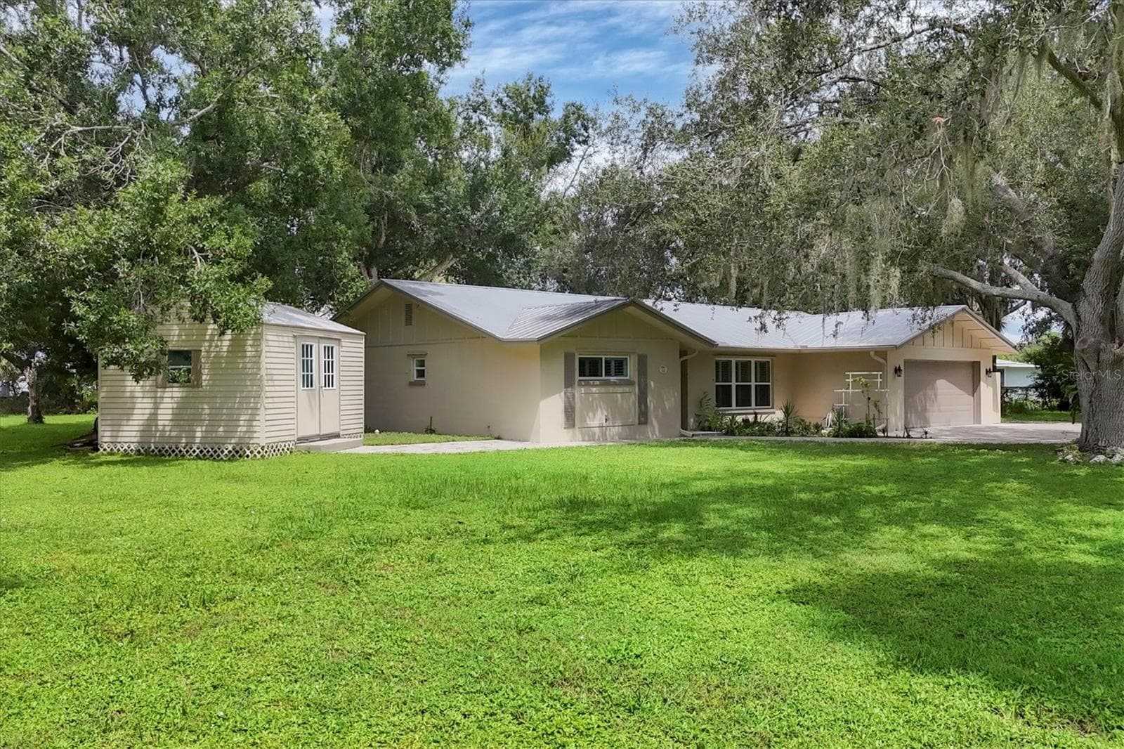 Single Family Residence at 336 TIMBRUCE LN NW, PORT CHARLOTTE, photo 9 of 44