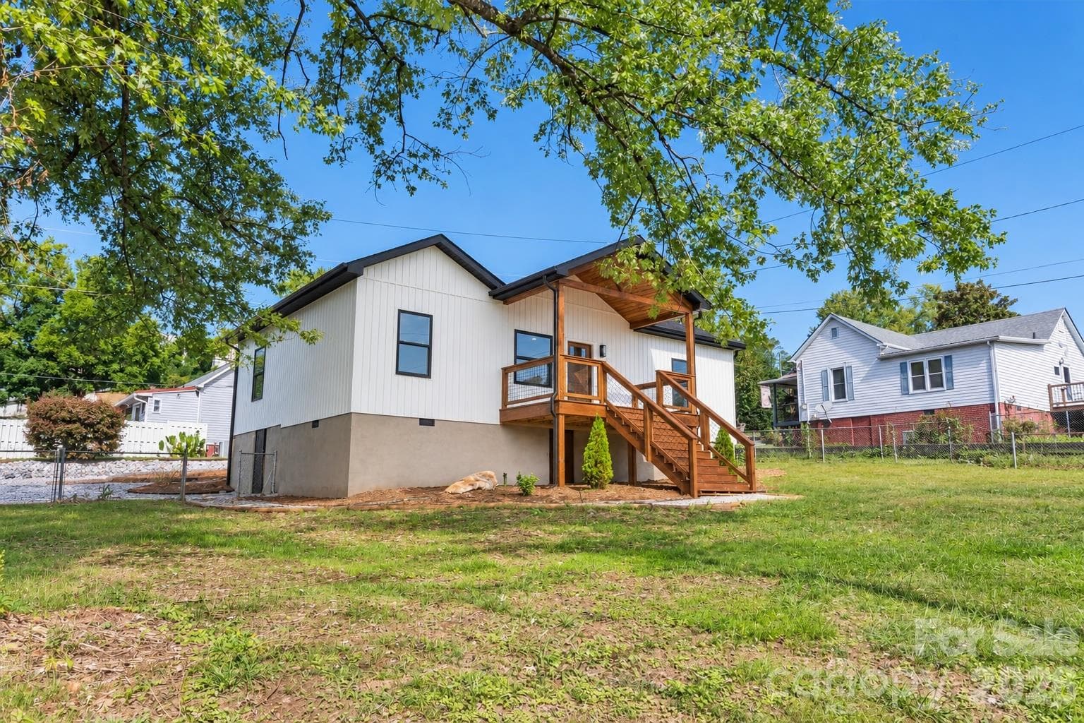 Single Family Residence at 45 Gladden Street, Marion, photo 2 of 41