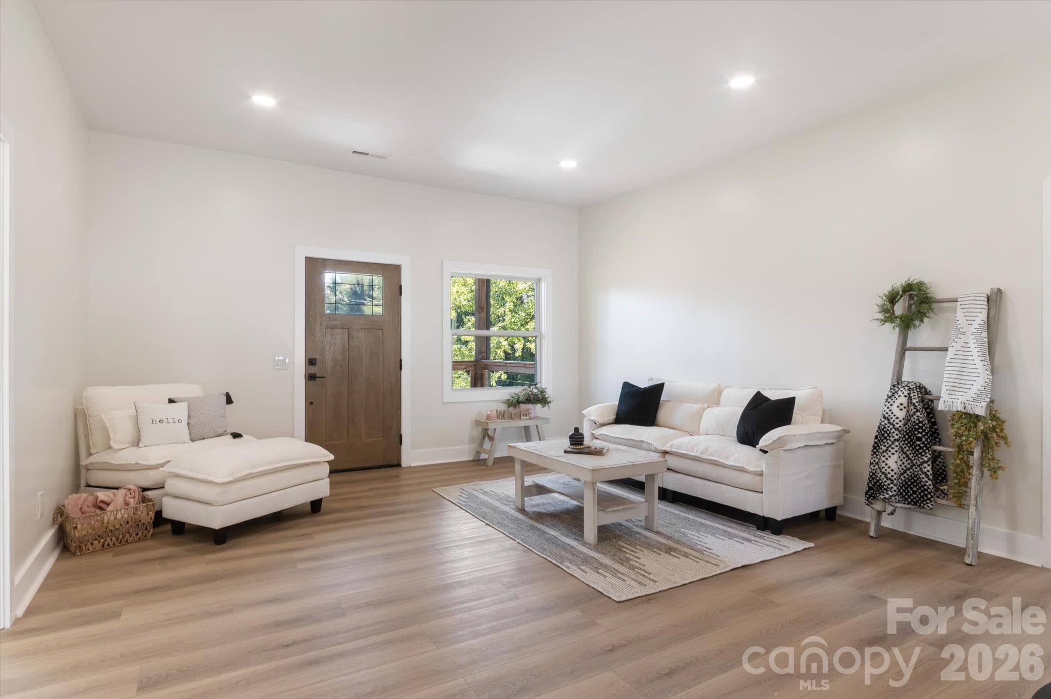 Single Family Residence at 45 Gladden Street, Marion, photo 5 of 41