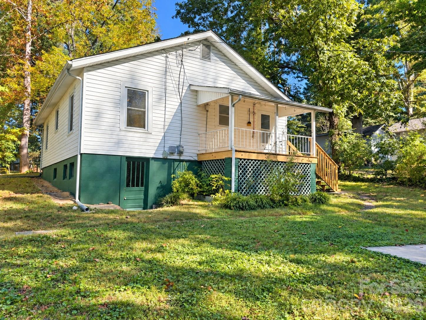 Single Family Residence at 45 Briggs Road, Asheville, photo 15 of 18