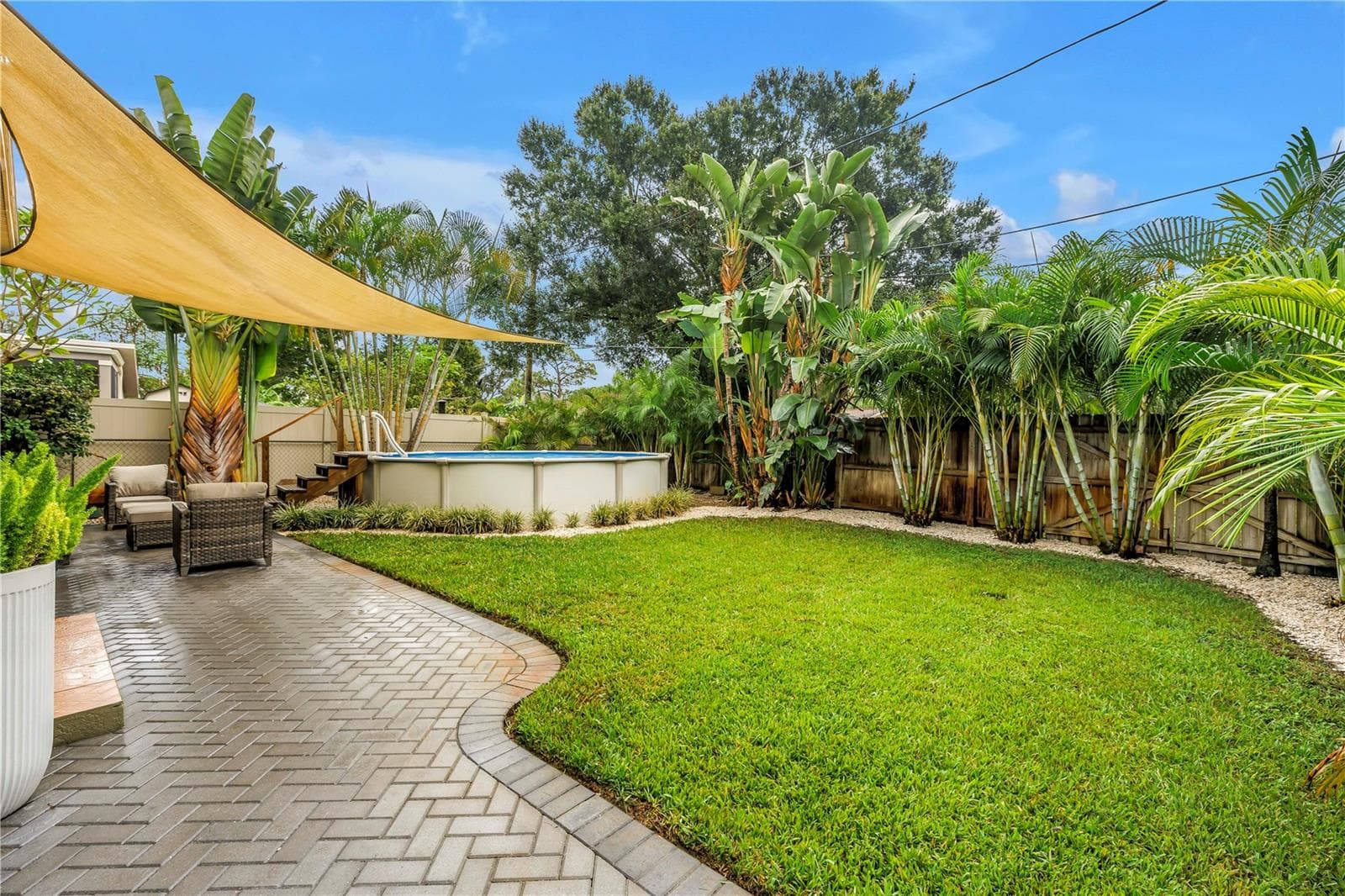 Single Family Residence at 668 ATWOOD AVE N, ST PETERSBURG, photo 38 of 44