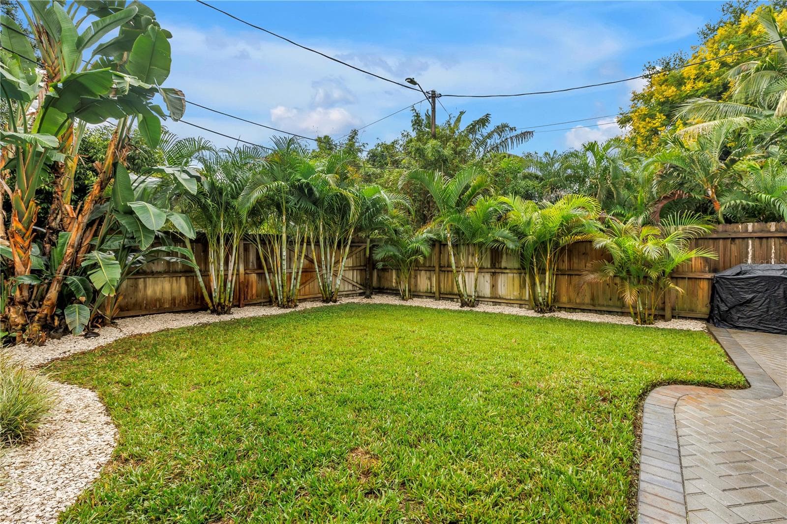 Single Family Residence at 668 ATWOOD AVE N, ST PETERSBURG, photo 41 of 44