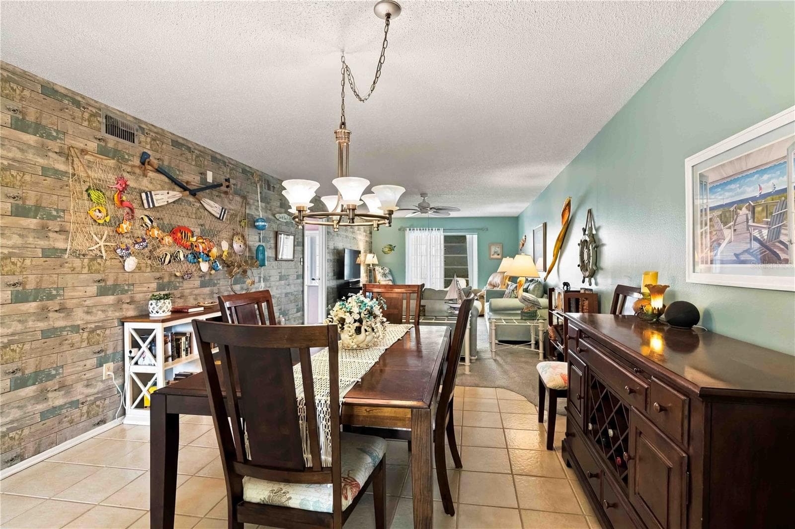 Condominium at 3617 LAKE BAYSHORE DR #401, BRADENTON, photo 4 of 43