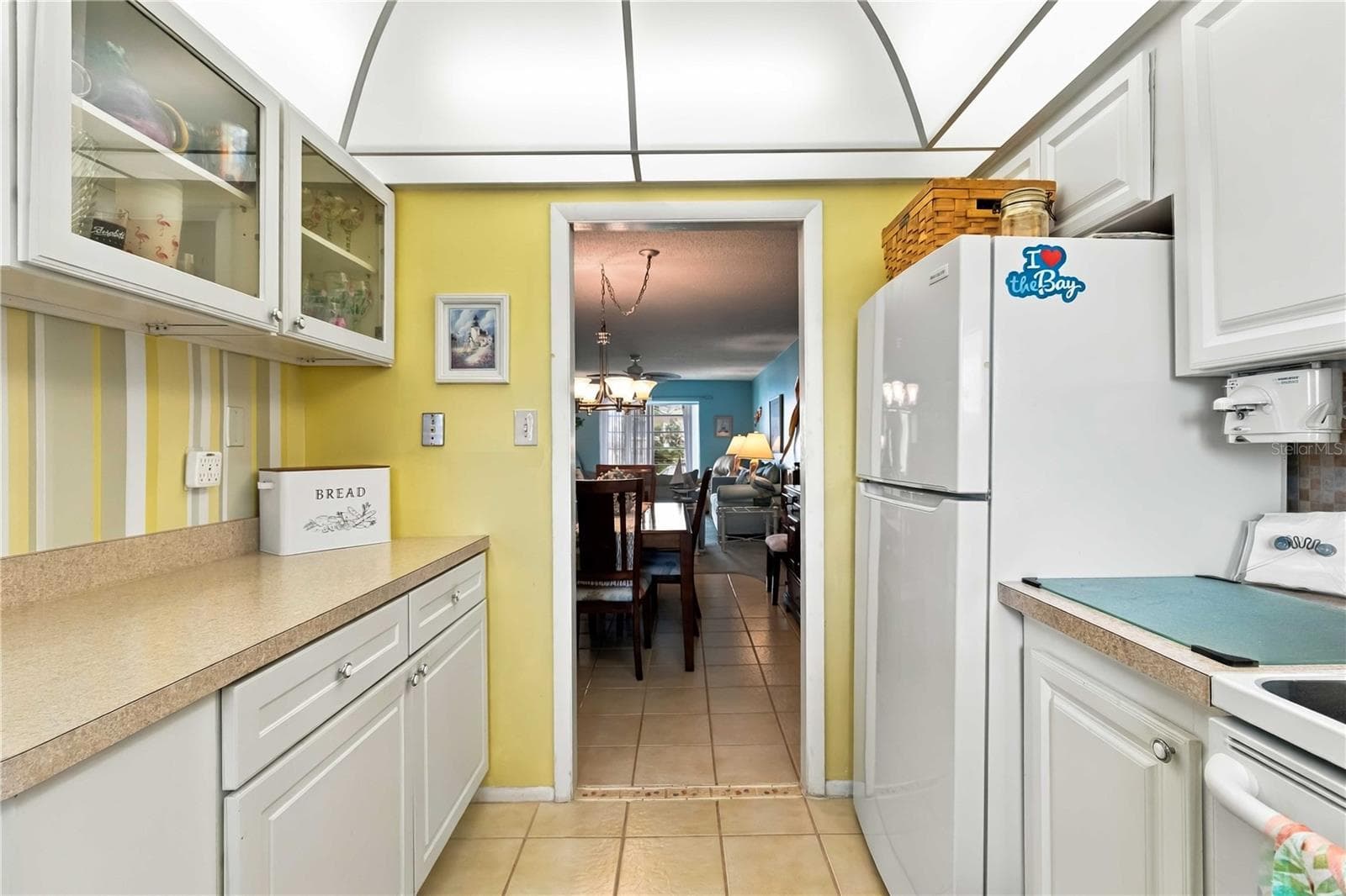 Condominium at 3617 LAKE BAYSHORE DR #401, BRADENTON, photo 13 of 43