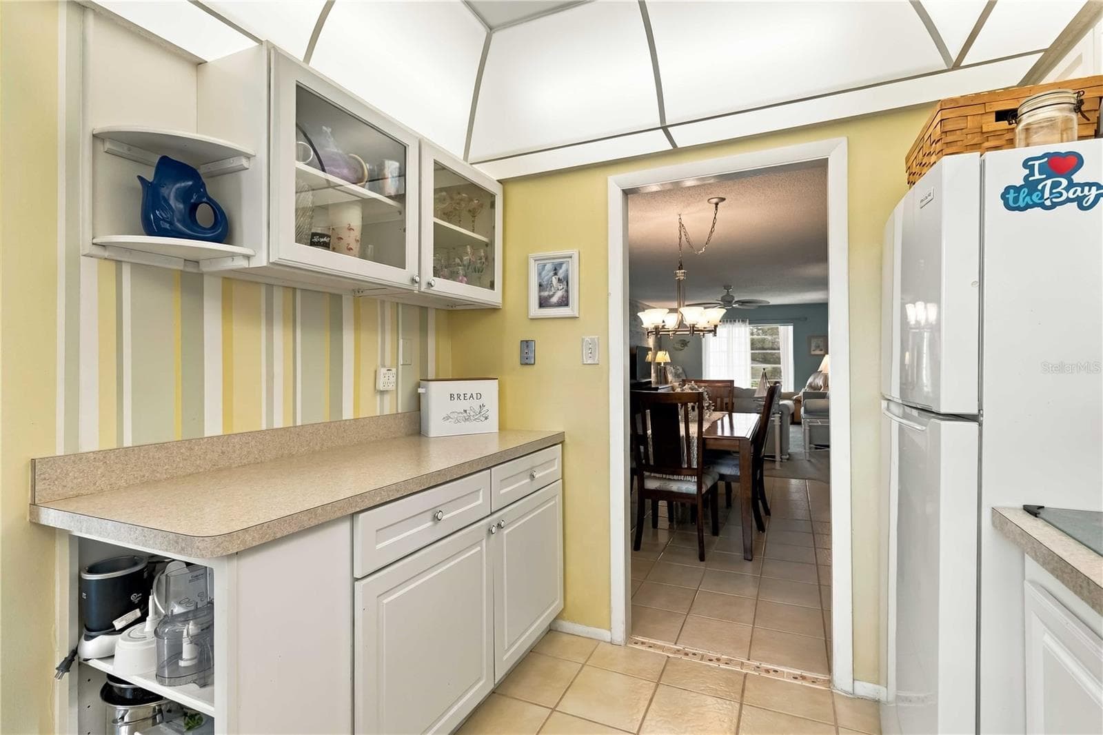 Condominium at 3617 LAKE BAYSHORE DR #401, BRADENTON, photo 15 of 43