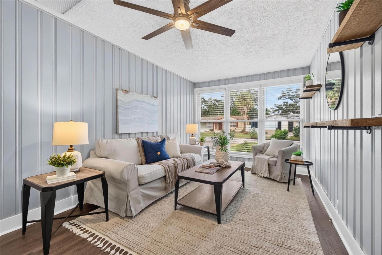 Lots of space in the Den - 3312 MELTON ST N, ST PETERSBURG