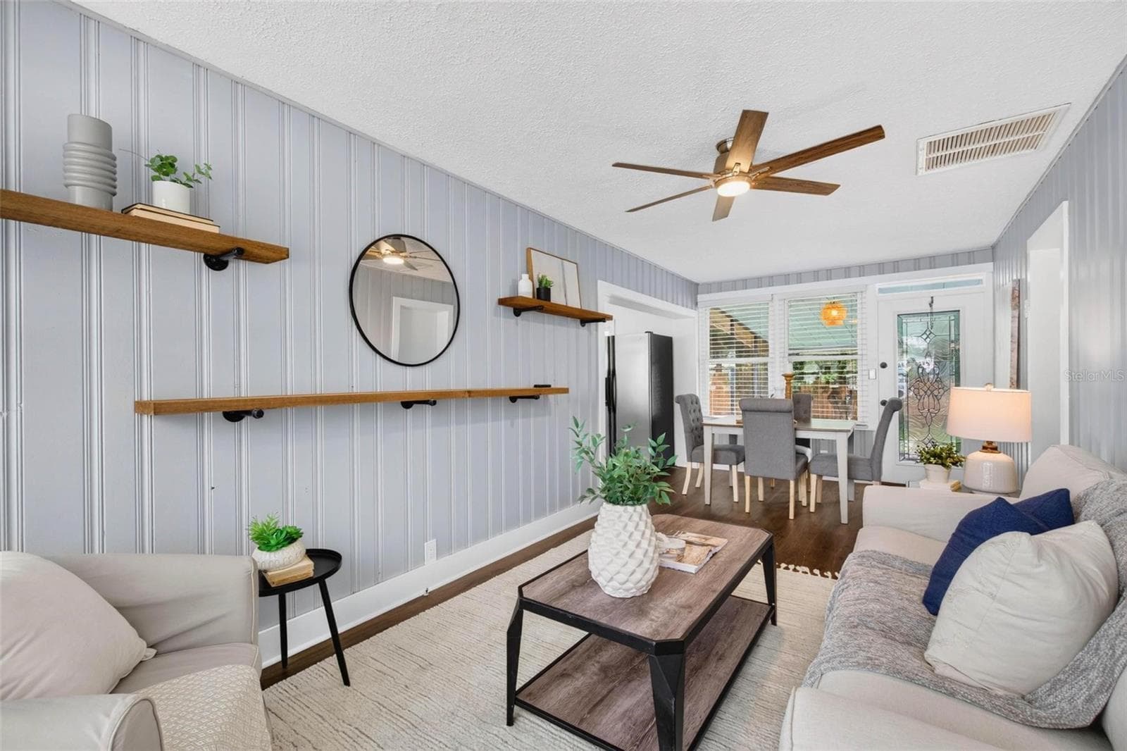 Ceiling fans throughout add comfort and style - 3312 MELTON ST N, ST PETERSBURG