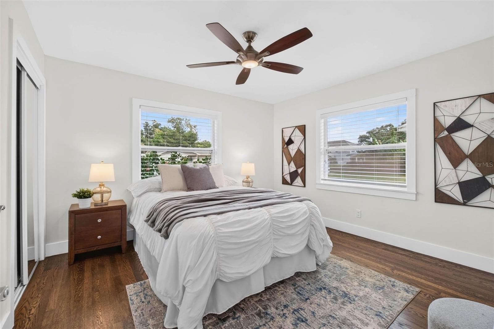 Primary Bedroom is spacious - 3312 MELTON ST N, ST PETERSBURG