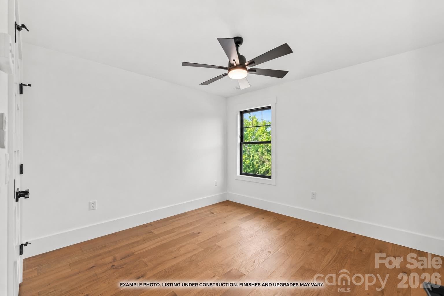Single Family Residence at 34 Martha Kate Drive, Hendersonville, photo 12 of 33
