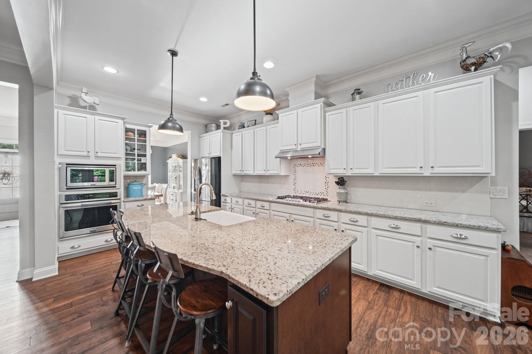 Single Family Residence at 2028 Donovan Drive, Matthews, photo 5 of 48