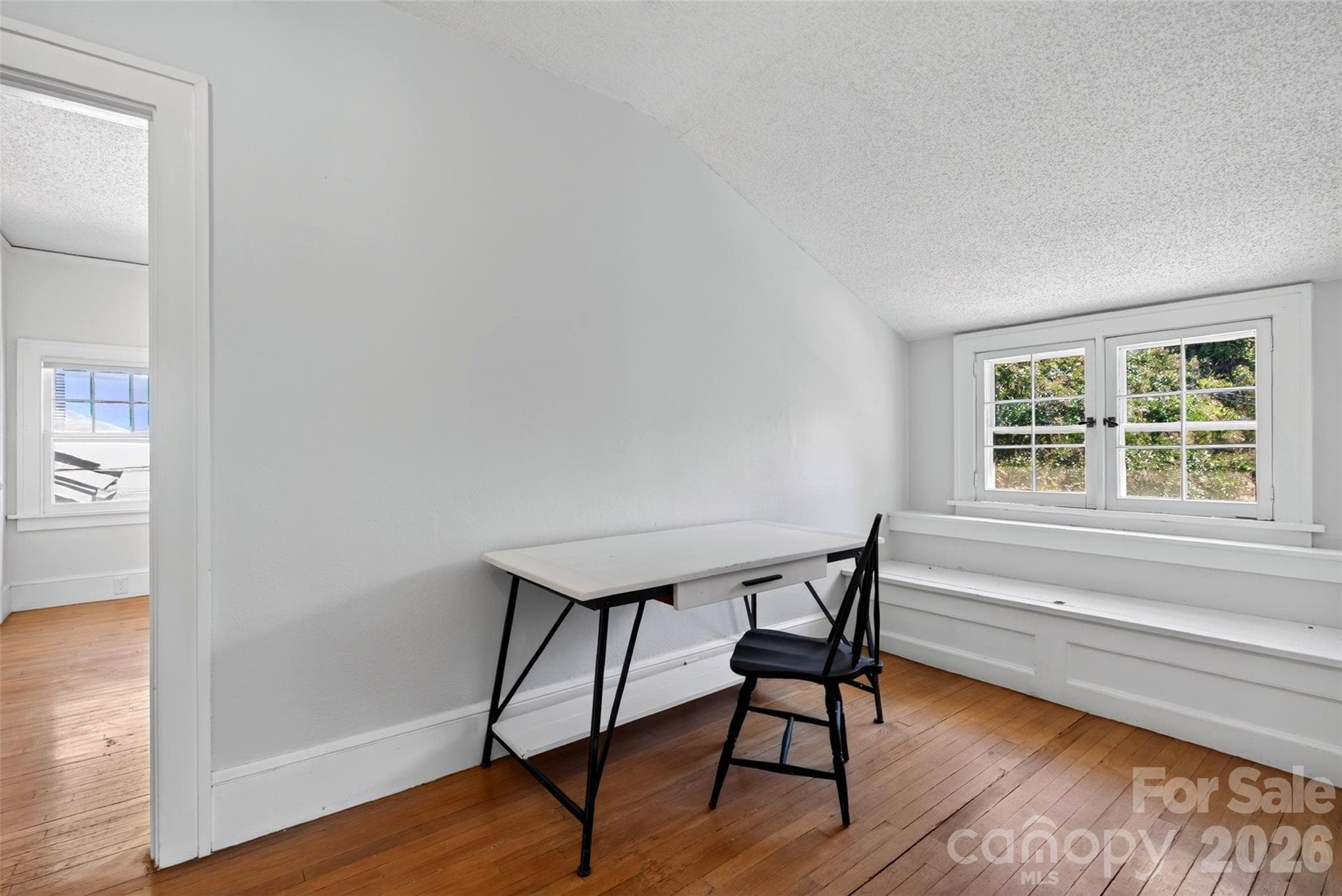 Single Family Residence at 17 Darcy Lane, Asheville, photo 22 of 45