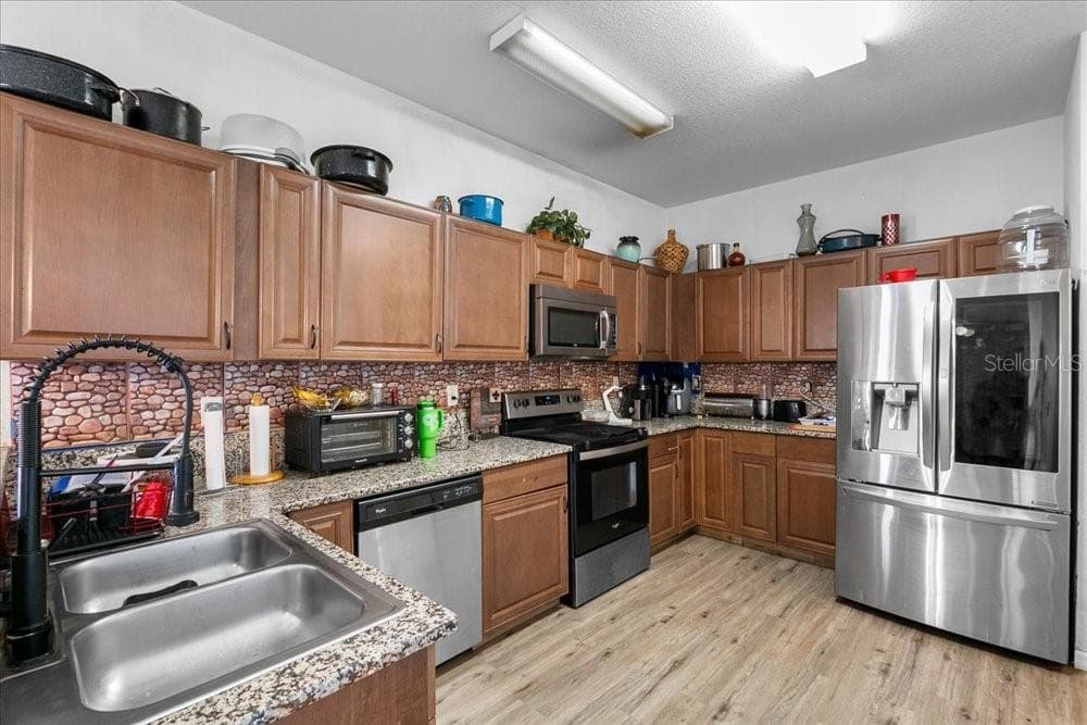 Kitchen - 436 PEACE CT, POINCIANA