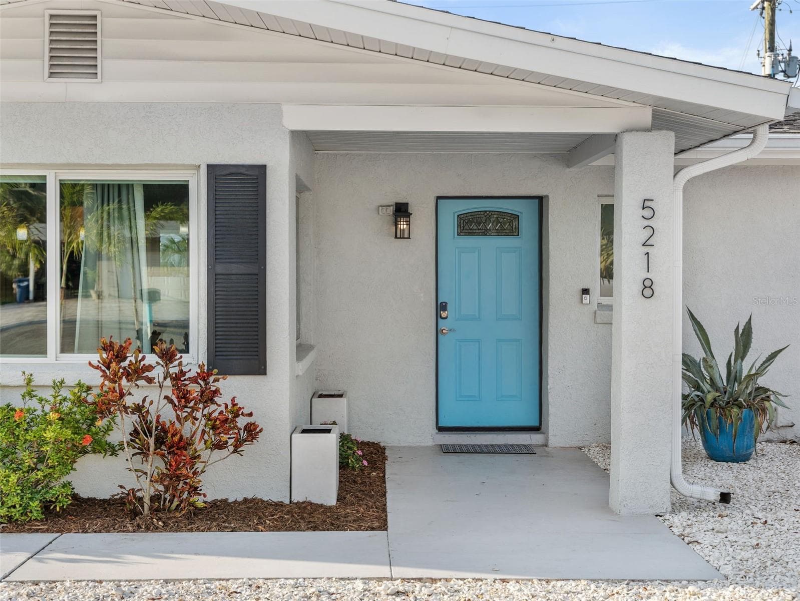 Single Family Residence at 5218 6TH AVE DR W, BRADENTON, photo 11 of 44