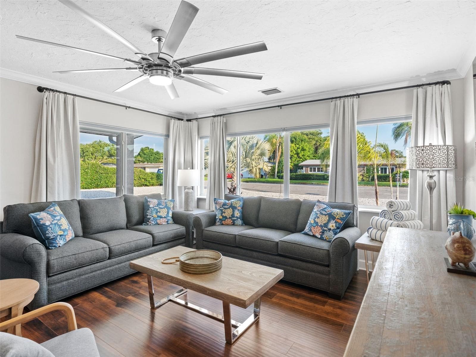 Single Family Residence at 5218 6TH AVE DR W, BRADENTON, photo 12 of 44
