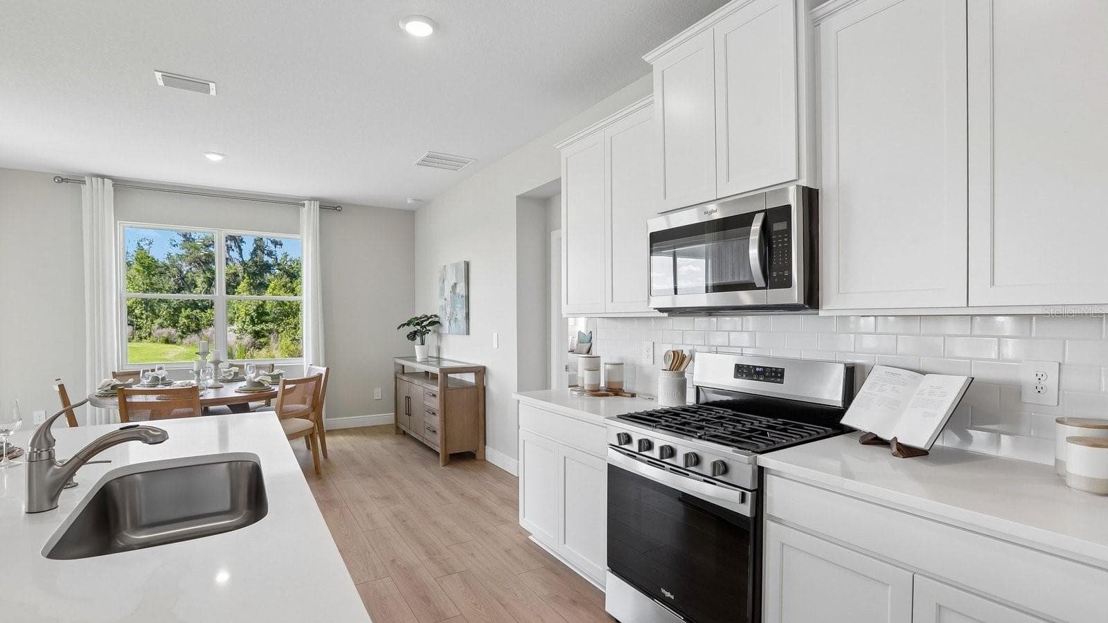 Single Family Residence at 13219 BALSAM CONE DR, DADE CITY, photo 14 of 41