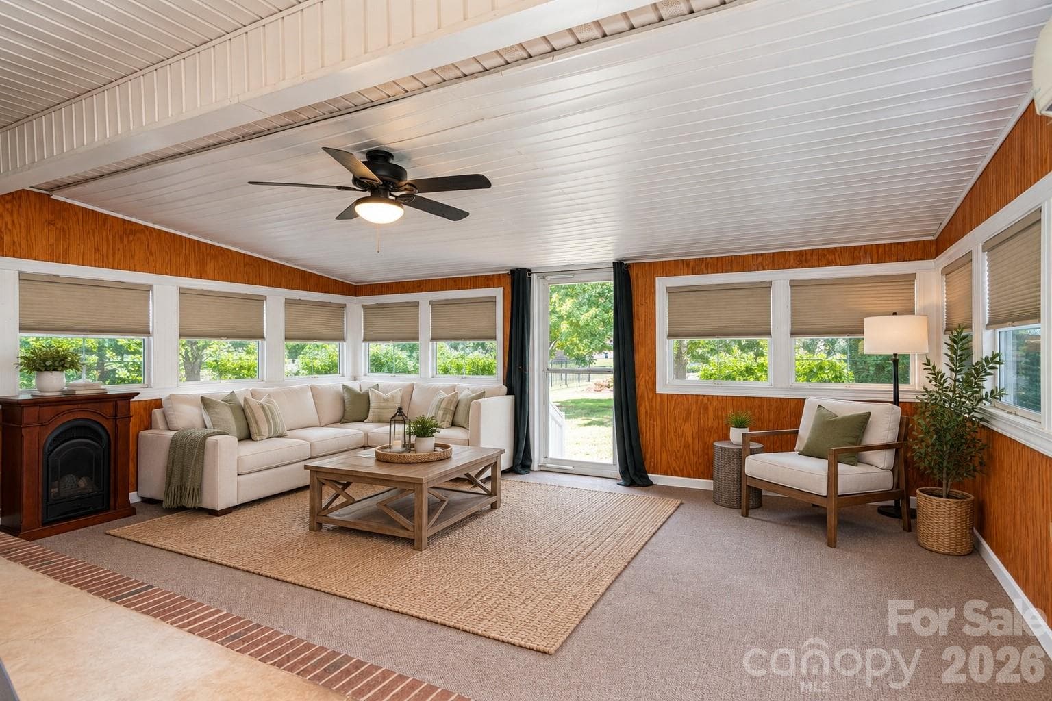 Sunroom- Virtually staged. - 2915 Woodfield Lane, Lincolnton