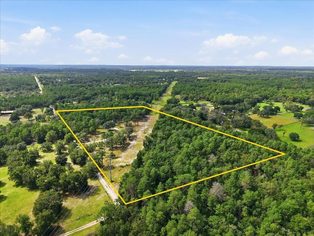 Single Family Residence at 10149 ROCKBAY RD, BROOKSVILLE, photo 2 of 52
