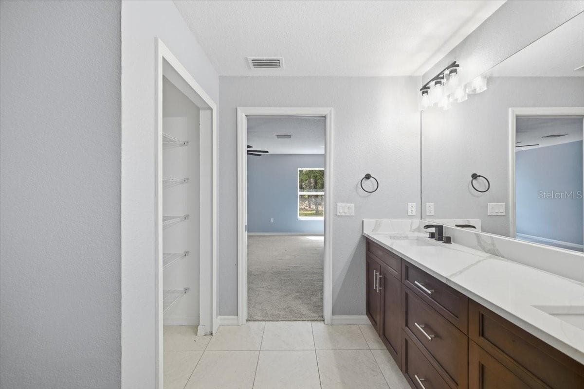 Single Family Residence at 10149 ROCKBAY RD, BROOKSVILLE, photo 34 of 52