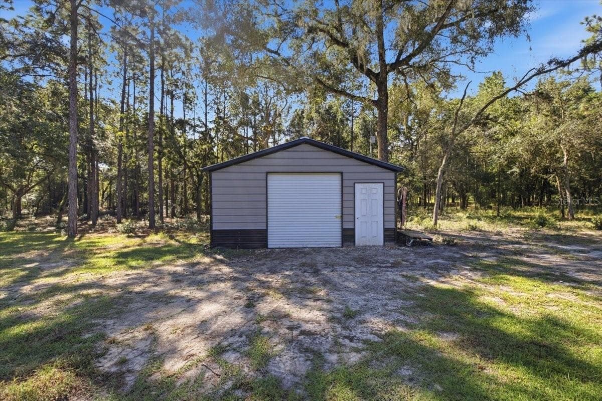Single Family Residence at 10149 ROCKBAY RD, BROOKSVILLE, photo 43 of 52