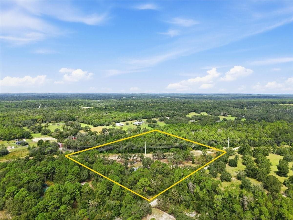 Single Family Residence at 10149 ROCKBAY RD, BROOKSVILLE, photo 47 of 52