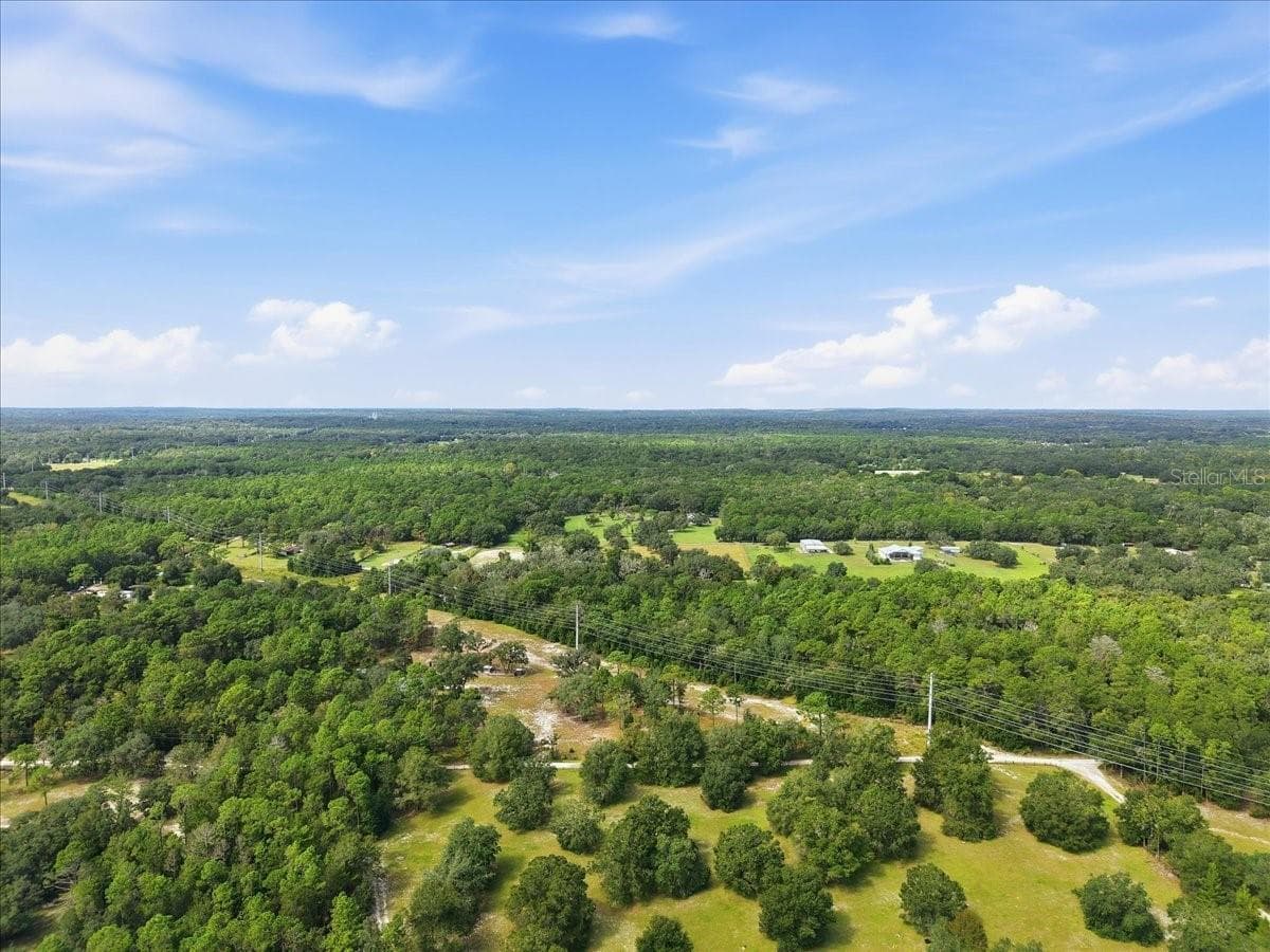 Single Family Residence at 10149 ROCKBAY RD, BROOKSVILLE, photo 48 of 52