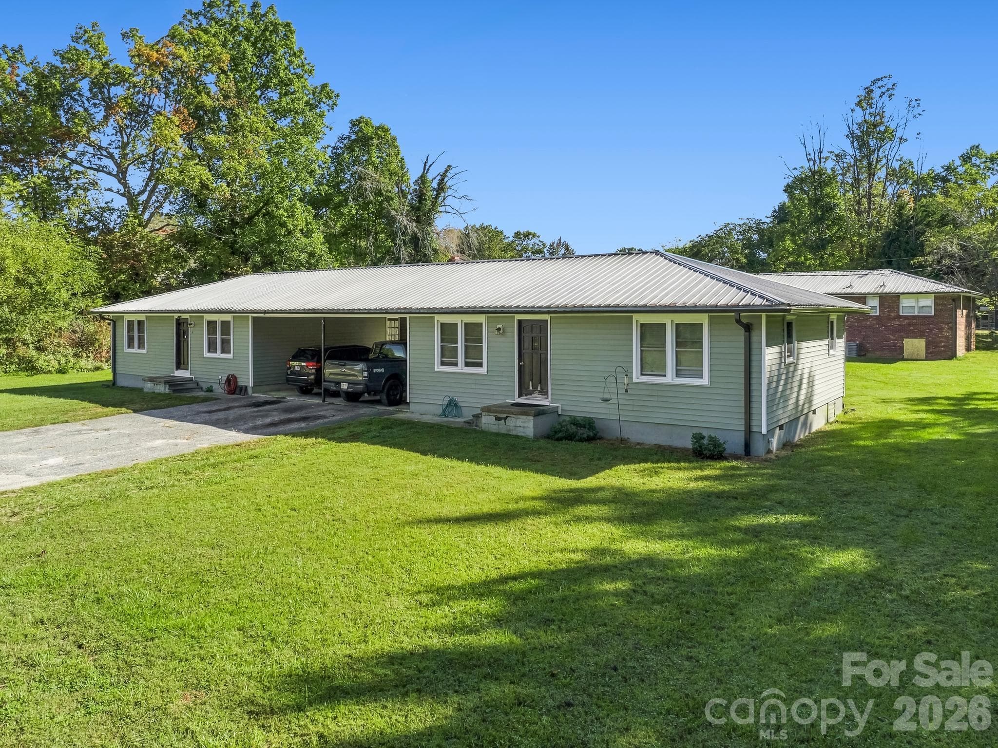 Duplex on Randolph Ave - 17 Randolph Avenue, Flat Rock