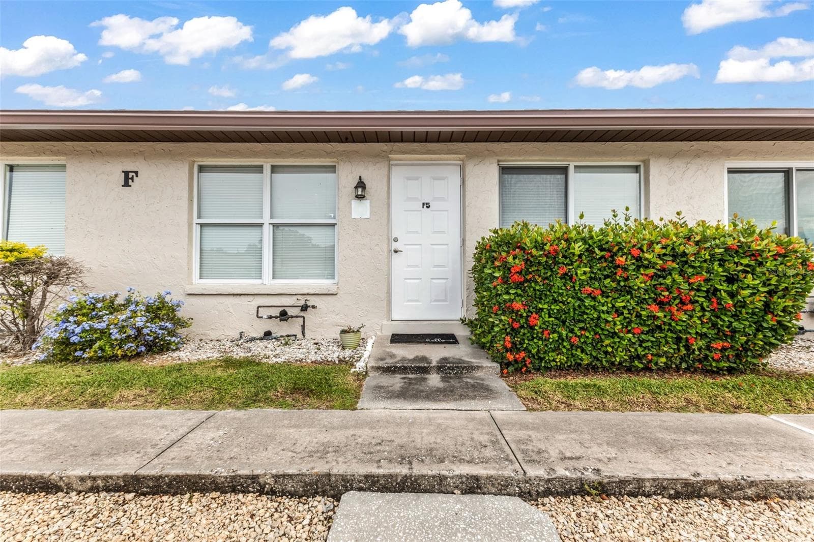21150 GERTRUDE AVE #F5