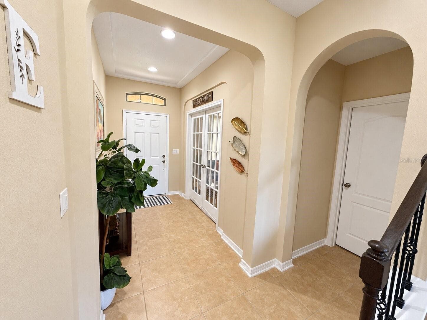 Single Family Residence at 1119 FOUNTAIN COIN LOOP, ORLANDO, photo 3 of 42