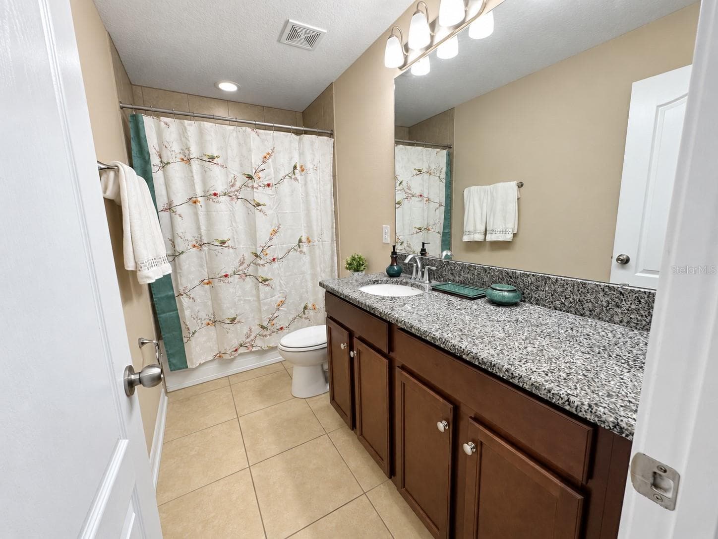 Single Family Residence at 1119 FOUNTAIN COIN LOOP, ORLANDO, photo 32 of 42