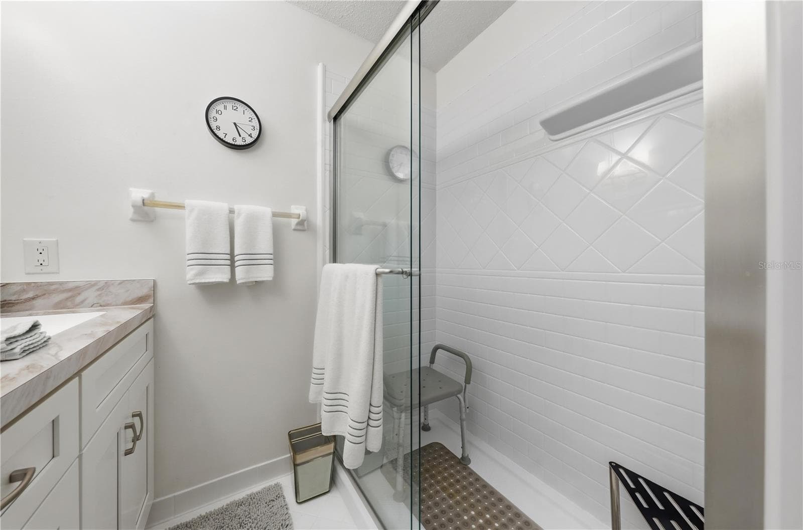 Condominium at 2226 CYPRESS COVE DR, TAVARES, photo 17 of 44