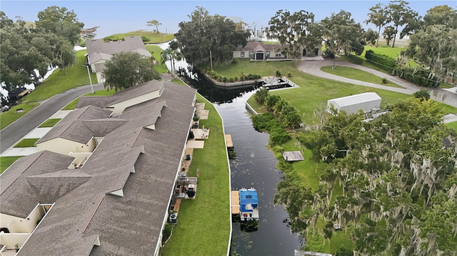 Condominium at 2226 CYPRESS COVE DR, TAVARES, photo 30 of 44