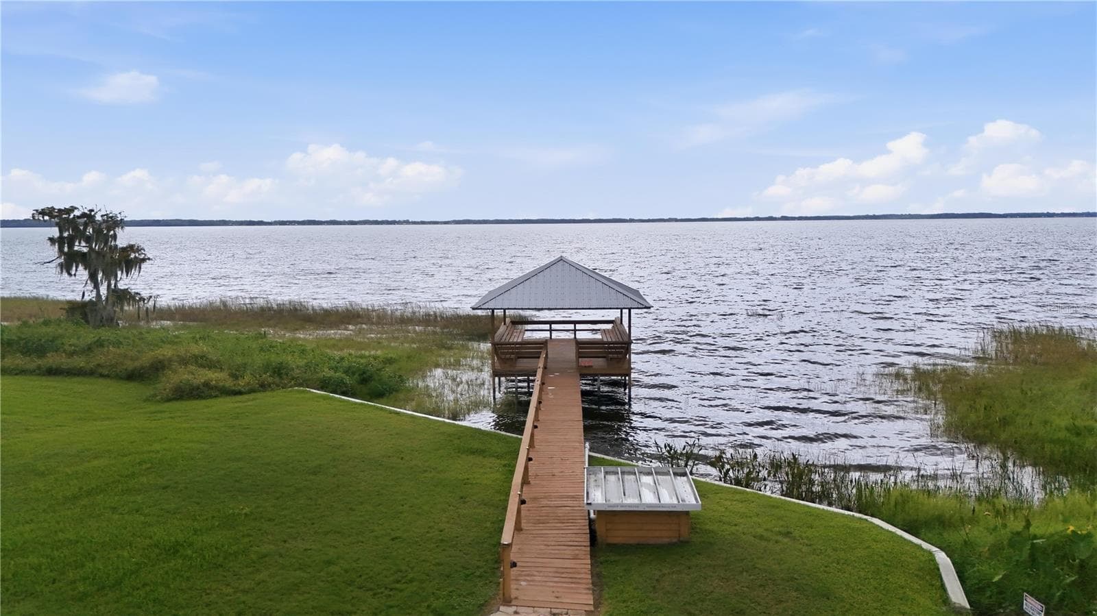 Condominium at 2226 CYPRESS COVE DR, TAVARES, photo 42 of 44