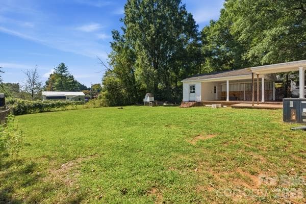 Single Family Residence at 1411 Reid Street, Statesville, photo 20 of 27