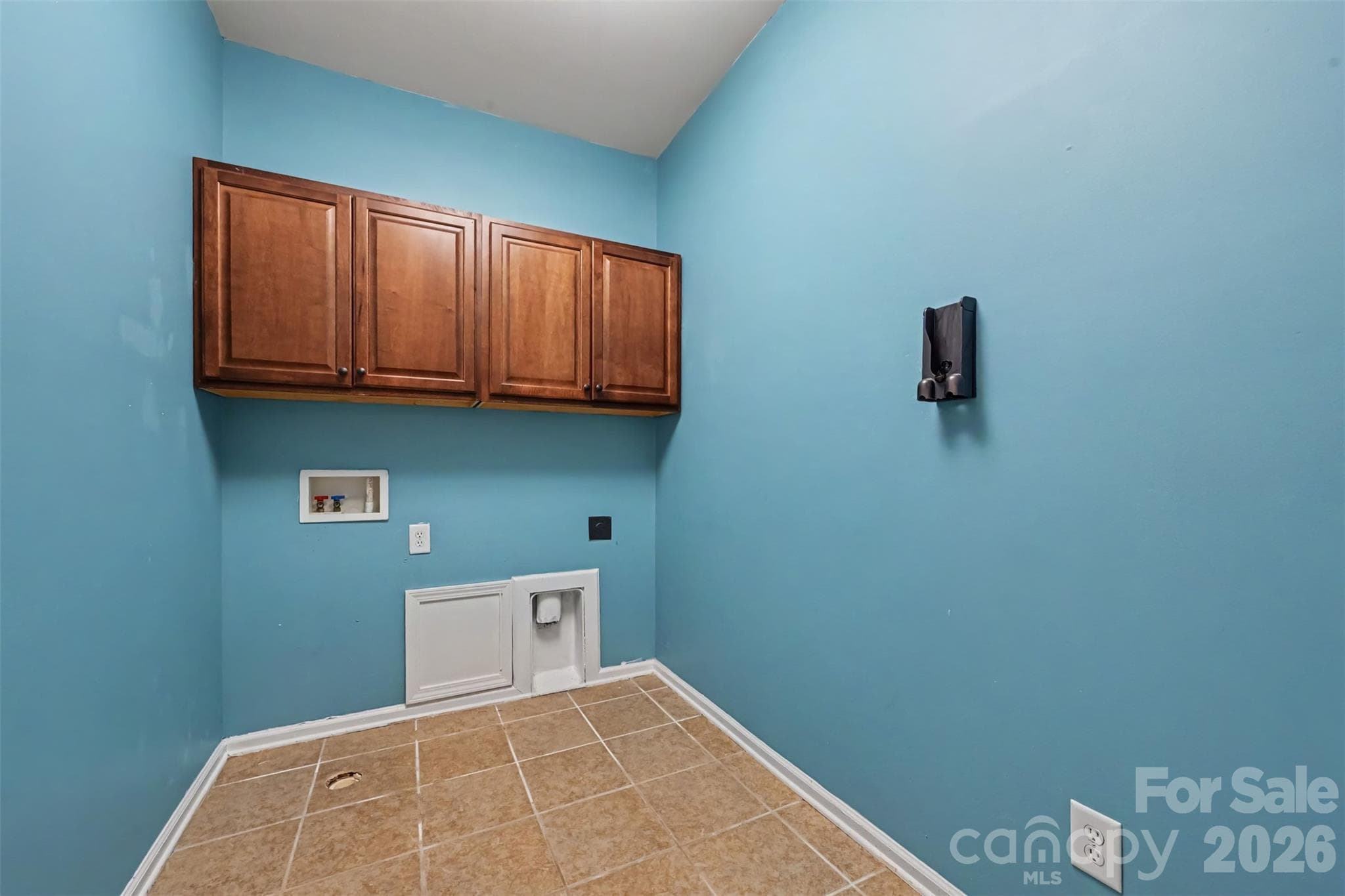 Townhouse at 114 Inlet Point Drive, Tega Cay, photo 22 of 37