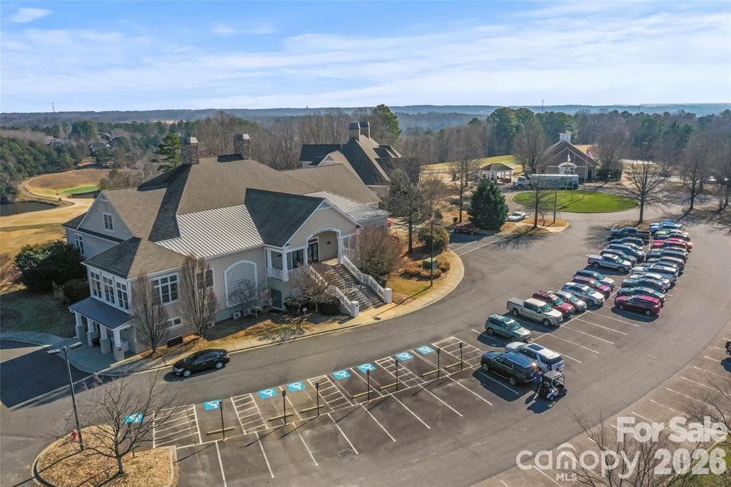Townhouse at 114 Inlet Point Drive, Tega Cay, photo 35 of 37