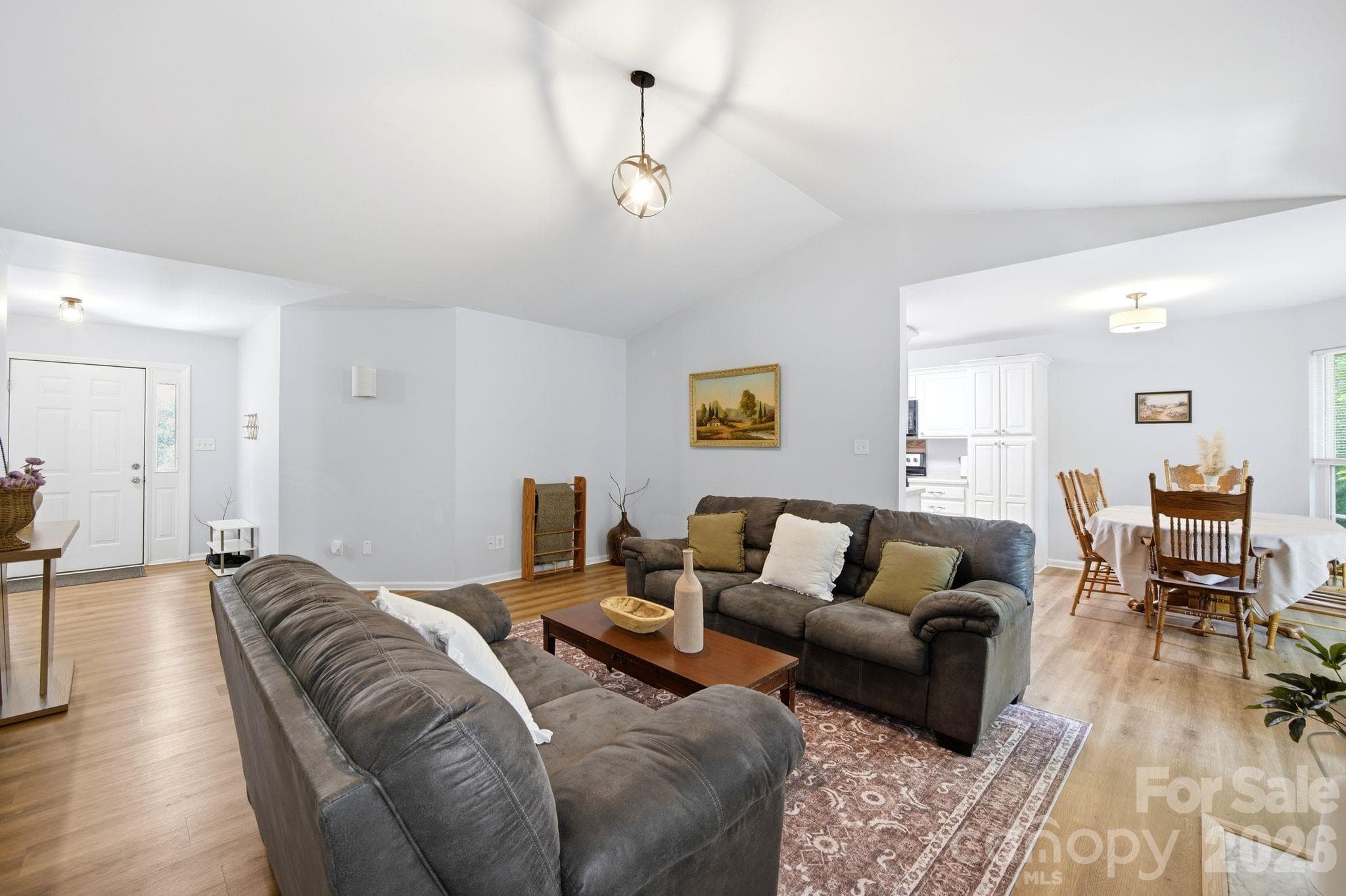 LIVING ROOM - 1008 Raywood Court, Matthews
