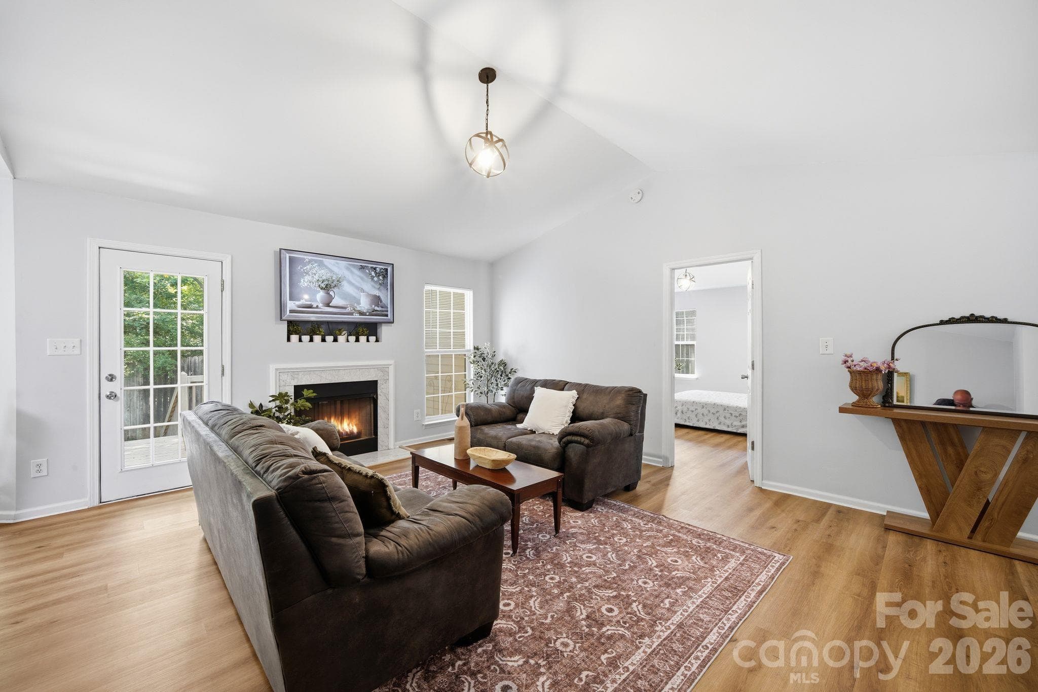 LIVING ROOM - 1008 Raywood Court, Matthews