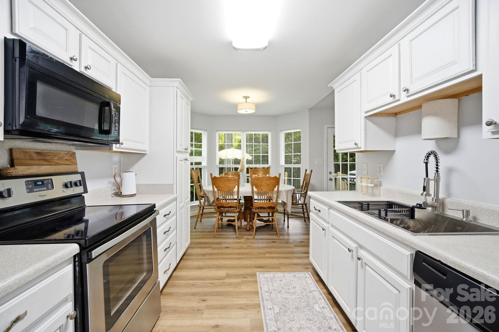 KITCHEN - 1008 Raywood Court, Matthews