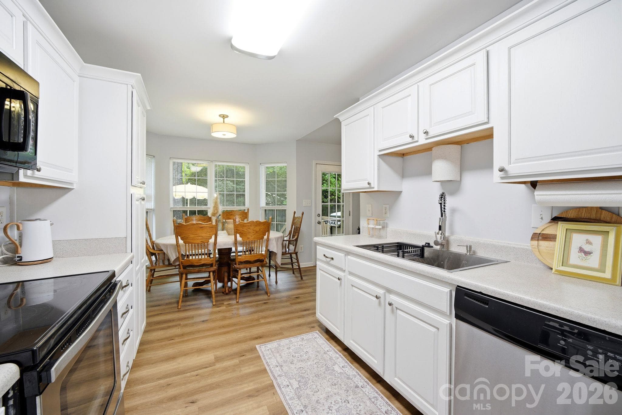 KITCHEN - 1008 Raywood Court, Matthews