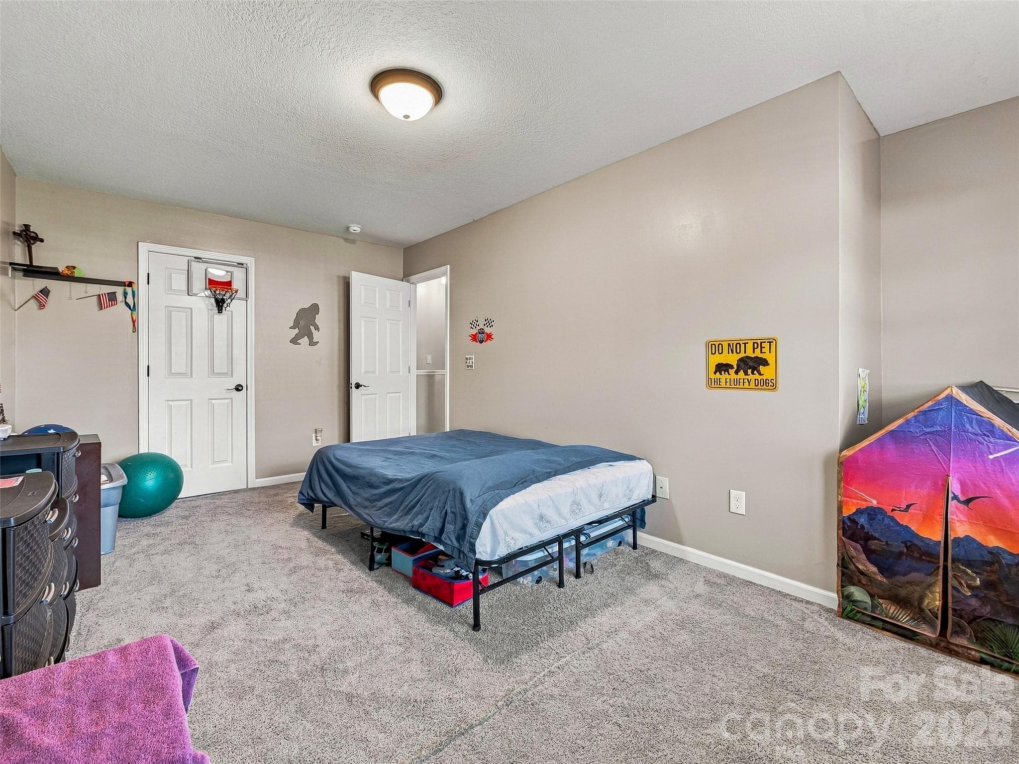 Condominium at 64 Cheshire Way, Fletcher, photo 26 of 32
