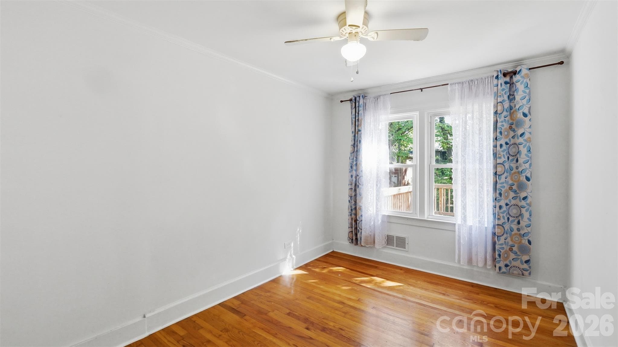 Single Family Residence at 1004 S South Street, Gastonia, photo 16 of 36