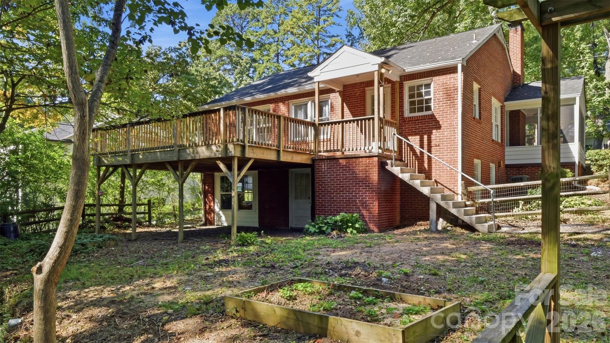 Single Family Residence at 1004 S South Street, Gastonia, photo 30 of 36