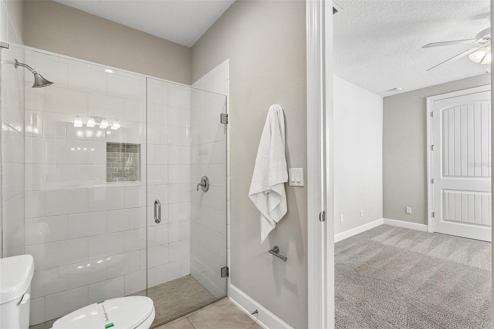 Guest Bath - 114 SE GLENNEYRE CIR, ST AUGUSTINE