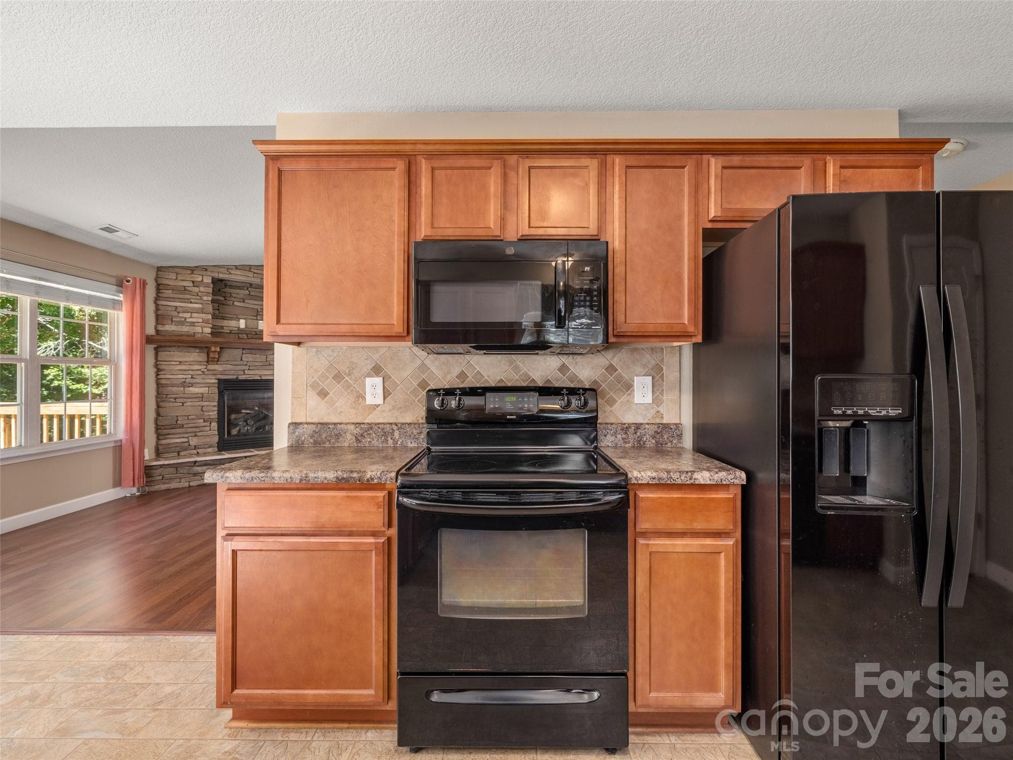 Single Family Residence at 202 Hondah Road, Brevard, photo 11 of 41