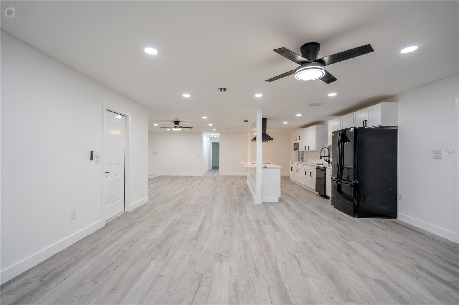 Single Family Residence at 611 ROOKS RD, SEFFNER, photo 14 of 37
