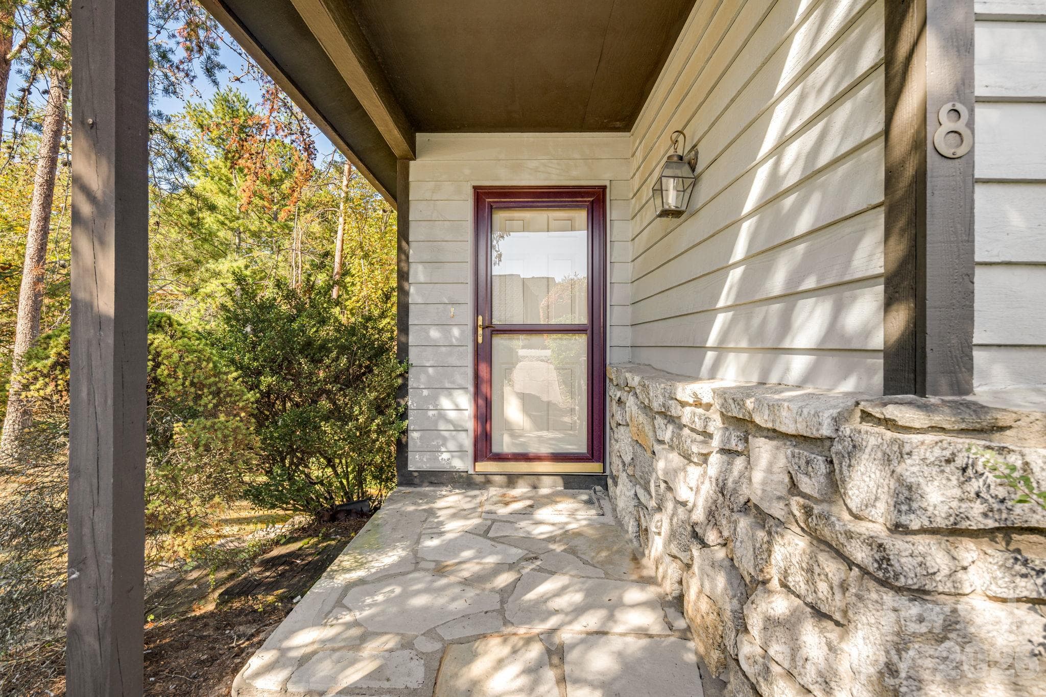 Single Family Residence at 8 Zachary Ridge Road, Asheville, photo 4 of 25