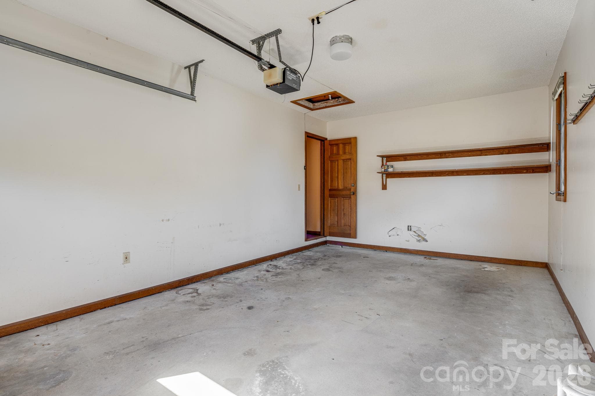 Single Family Residence at 8 Zachary Ridge Road, Asheville, photo 23 of 25