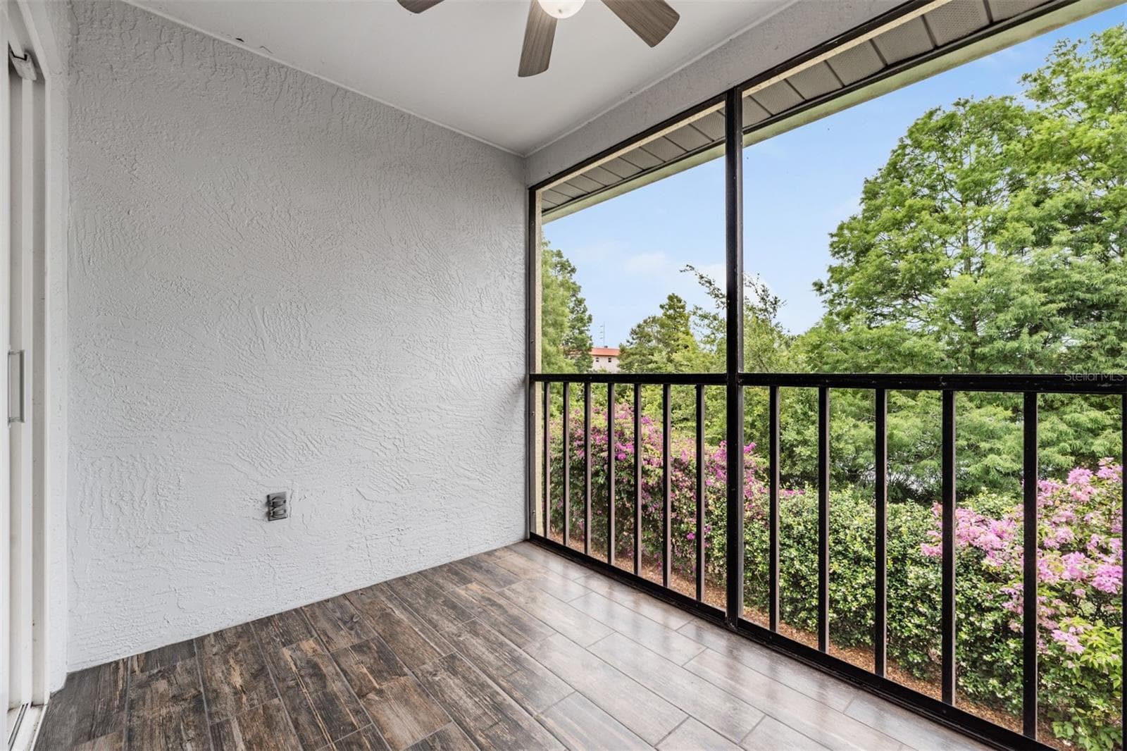 Condominium at 6125 113TH ST #514, SEMINOLE, photo 17 of 33