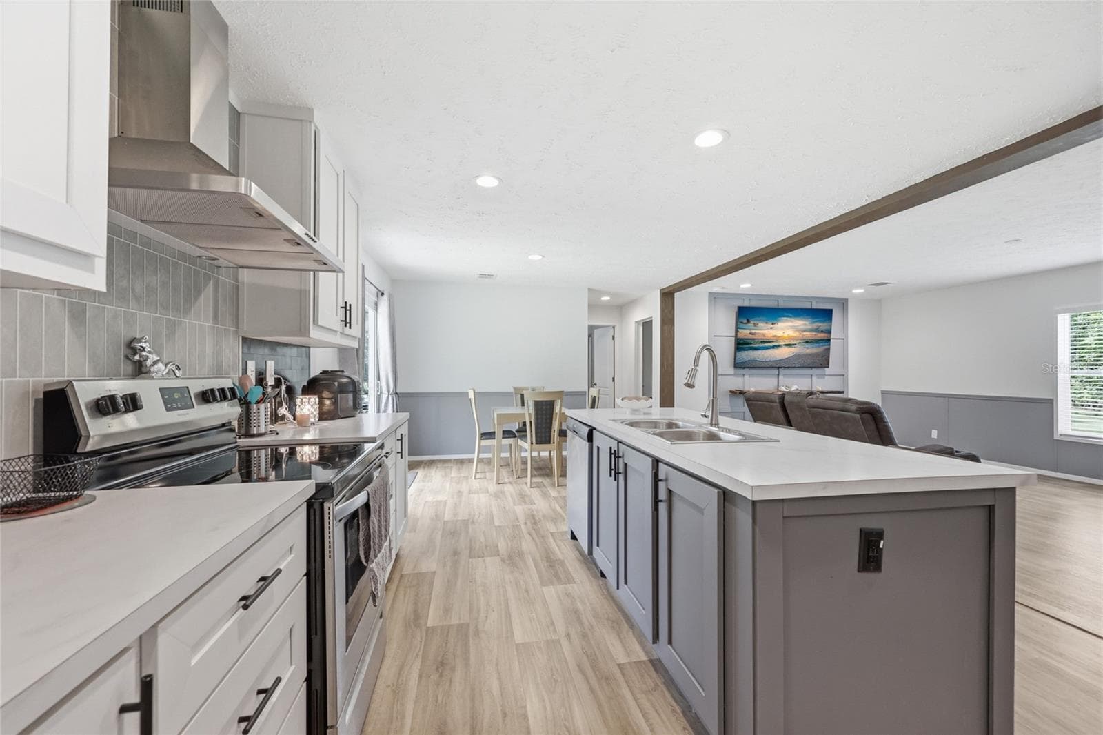 Manufactured Home at 9367 254TH TER, O'BRIEN, photo 7 of 23