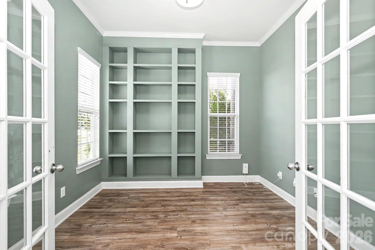 Single Family Residence at 10509 Serape Road, Charlotte, photo 2 of 41